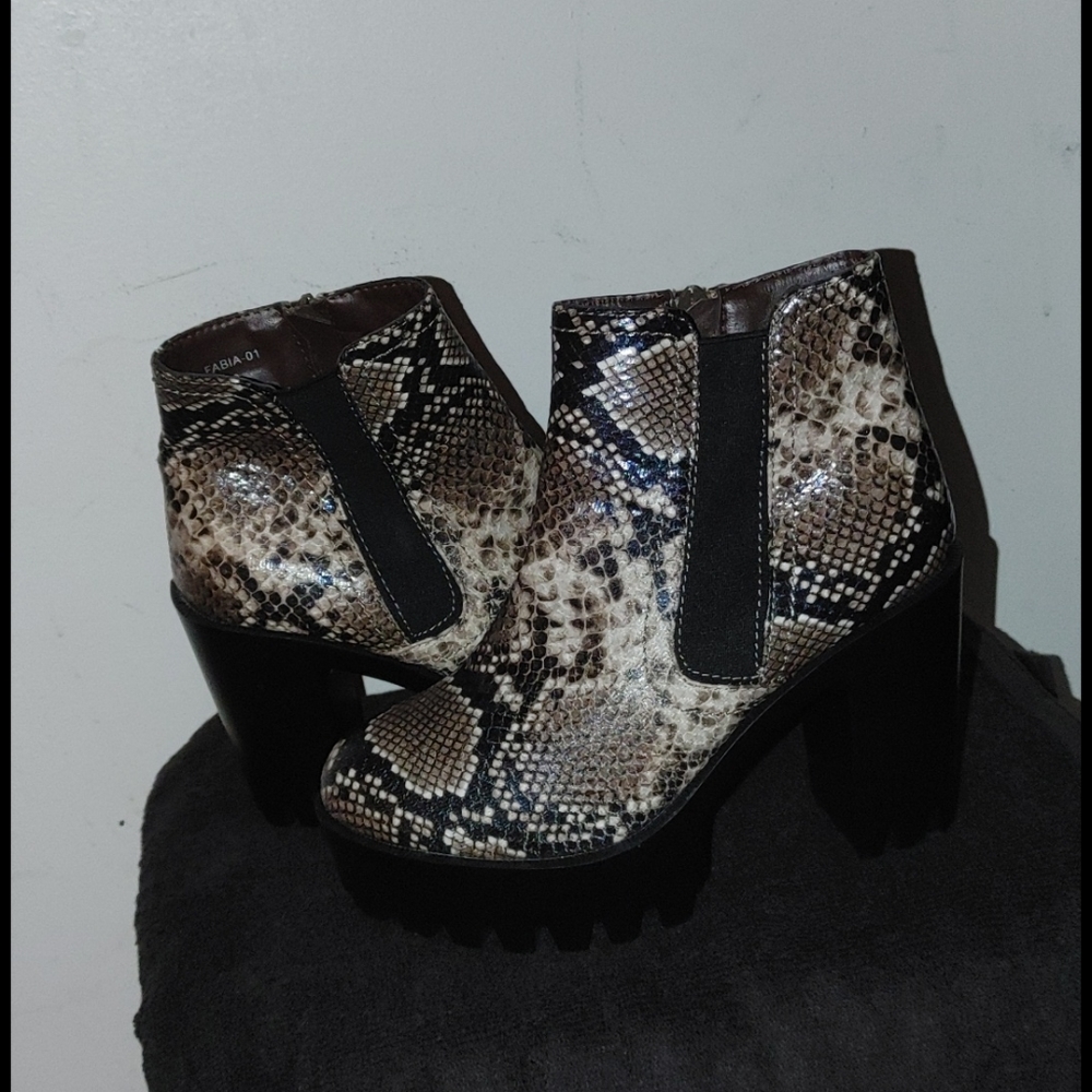 Shoes